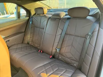 BMW 740 d xDrive  M-Sport StandHZG AHK Massagesitze