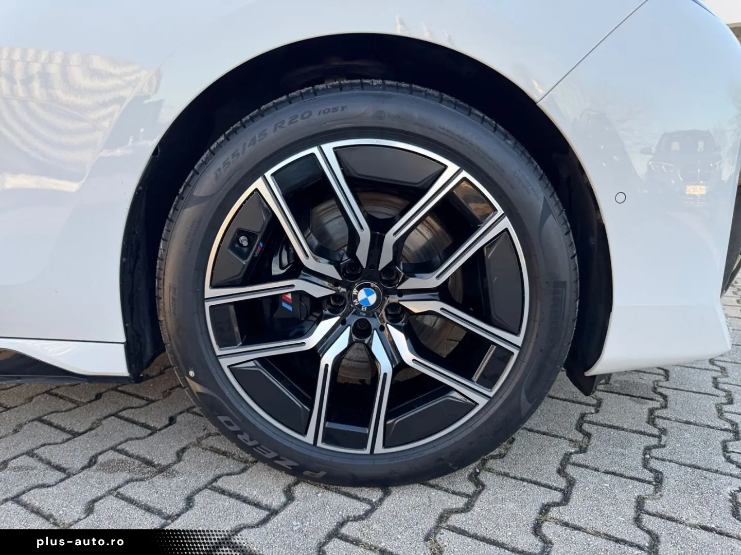 BMW 740 d xDrive  M-Sport StandHZG AHK Massagesitze
