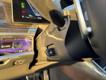 BMW 740 d xDrive  M-Sport StandHZG AHK Massagesitze