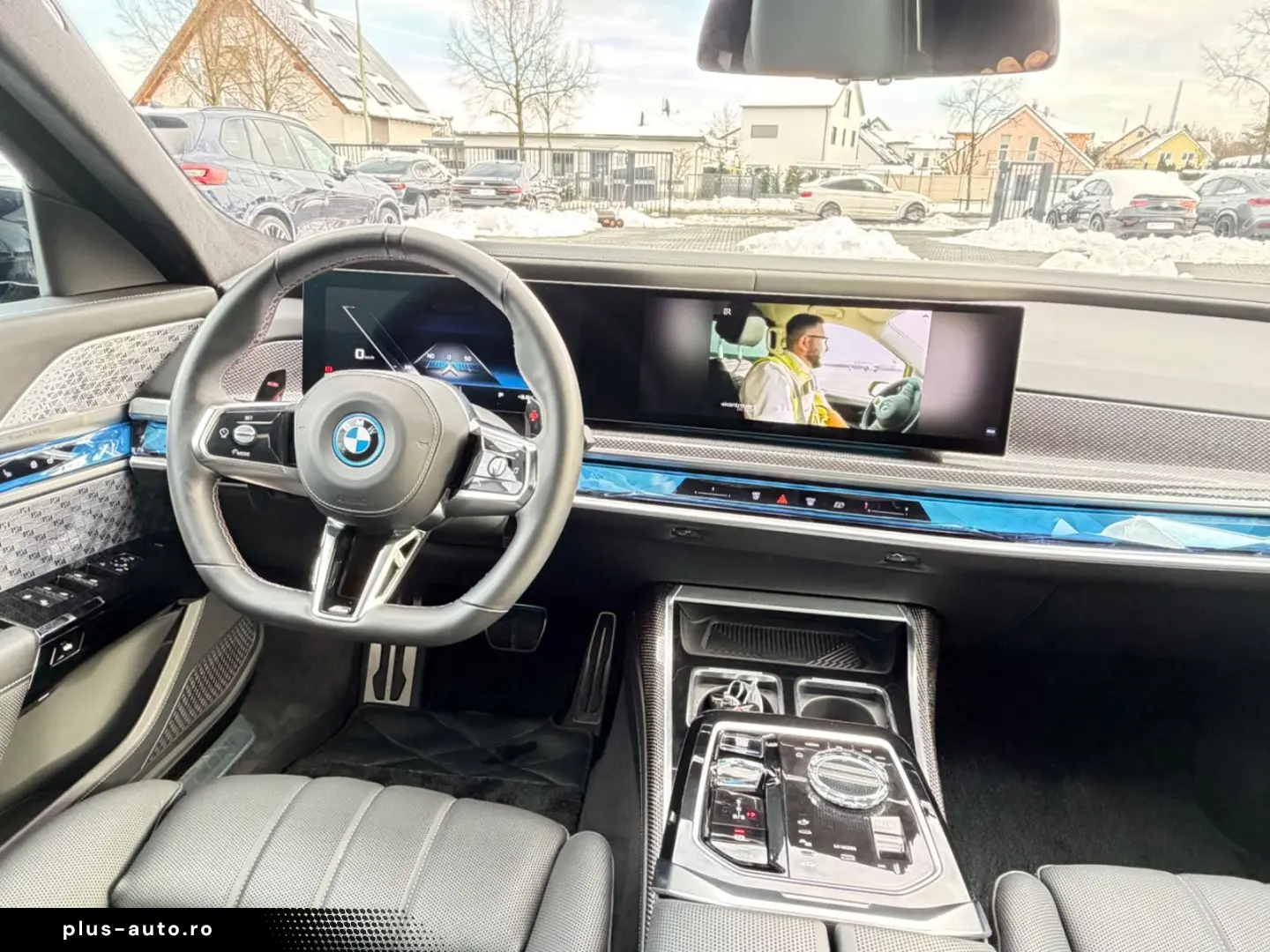 BMW M760e xDrive Two Tone Individual 3xTV SkyLounge