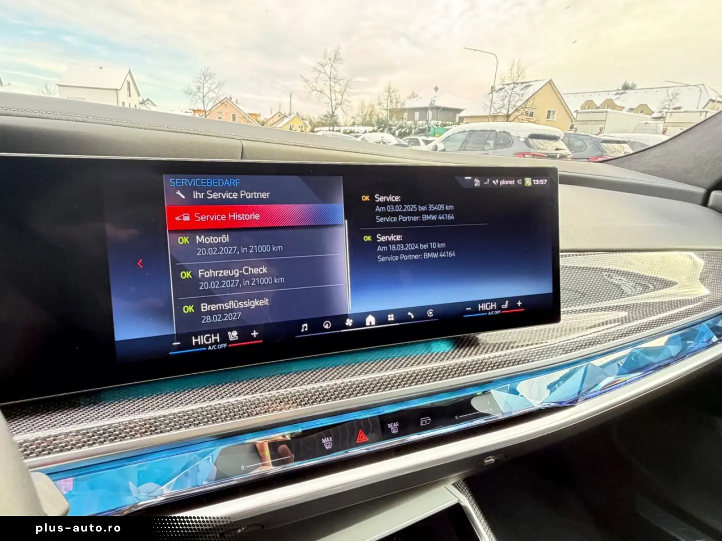 BMW M760e xDrive Two Tone Individual 3xTV SkyLounge