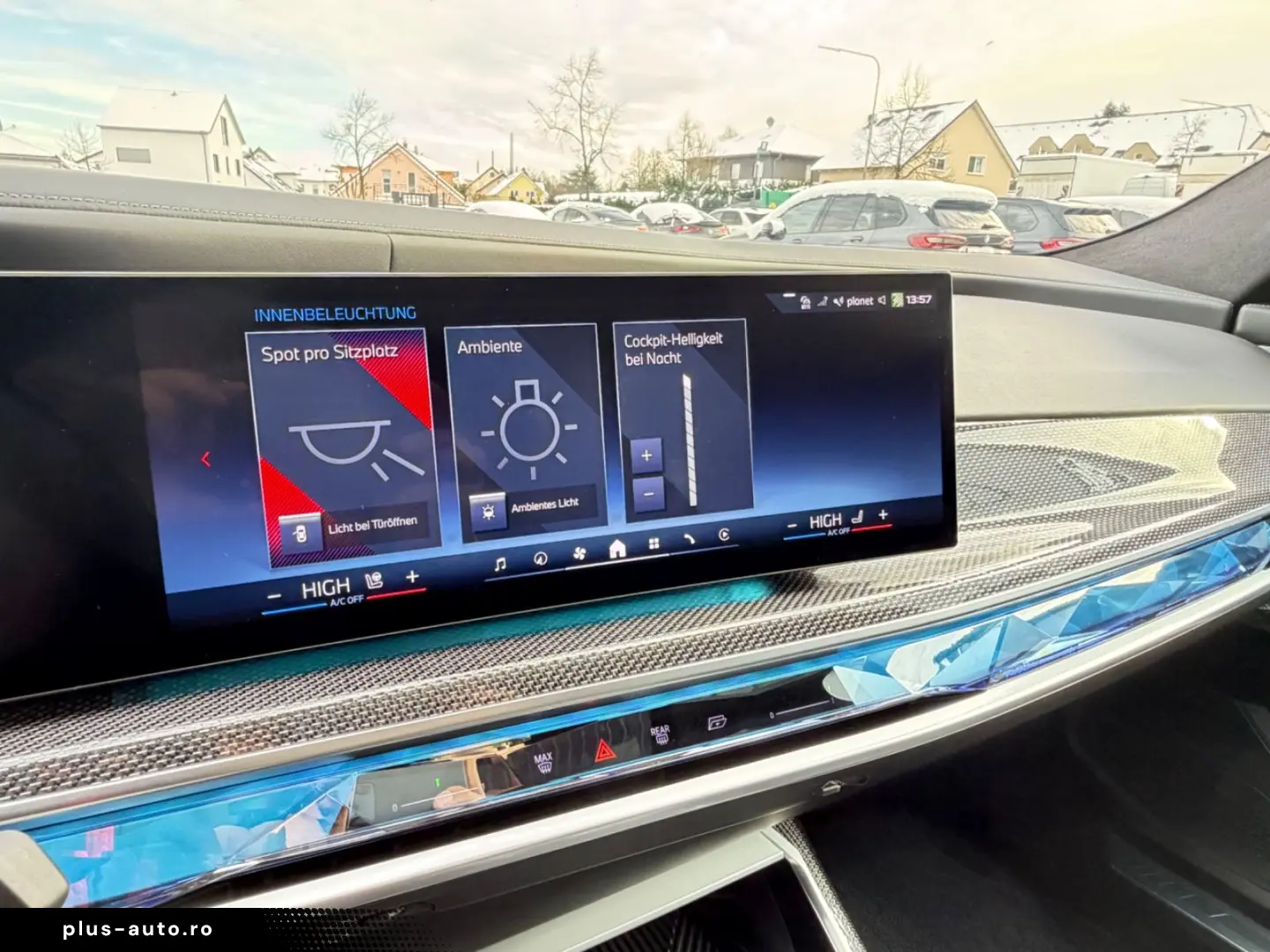 BMW M760e xDrive Two Tone Individual 3xTV SkyLounge