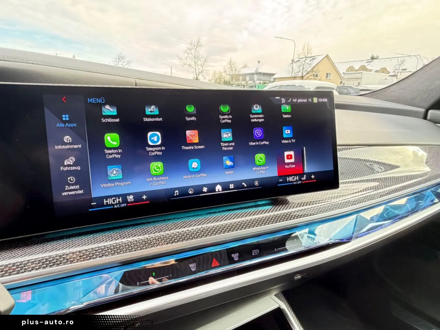 BMW M760e xDrive Two Tone Individual 3xTV SkyLounge