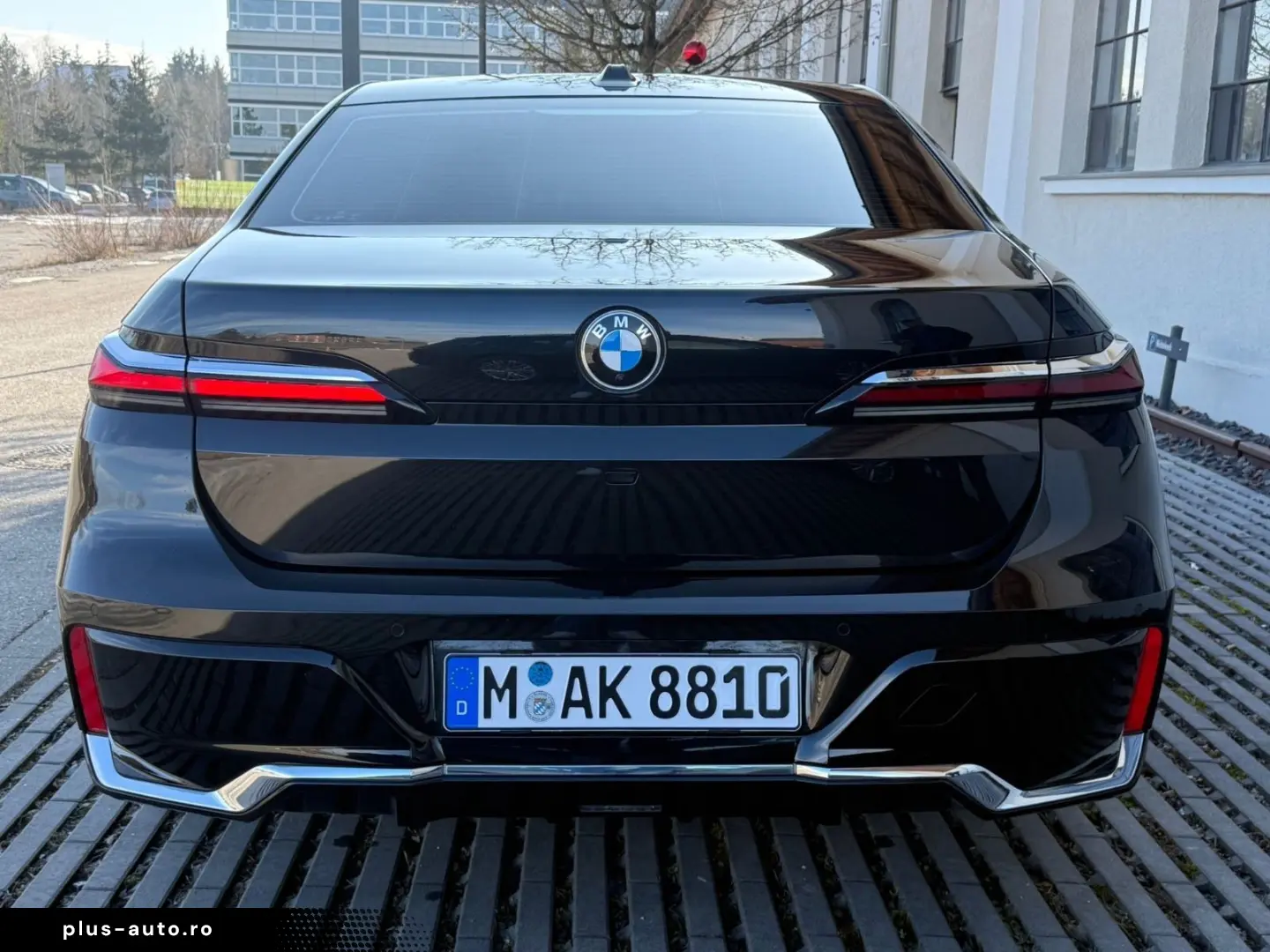 BMW 740d xDrive M Sport Executive Sky Lounge Massage