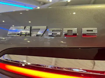 BMW M760e xDrive  Individual Edition UnfallfreI 1.Hd