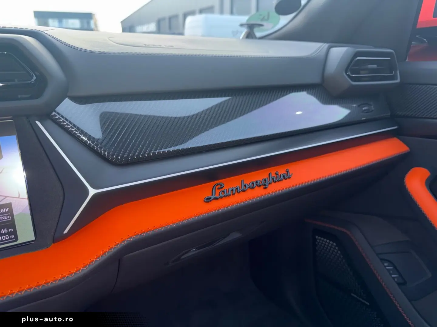 LAMBORGHINI Urus 4.0 V8 PHEV SE B&O 3D  Rear Entertainment