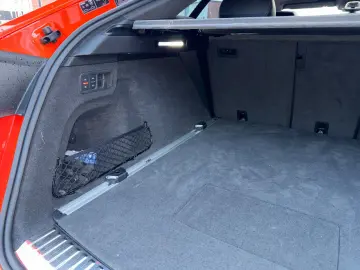 LAMBORGHINI Urus 4.0 V8 PHEV SE B&O 3D  Rear Entertainment