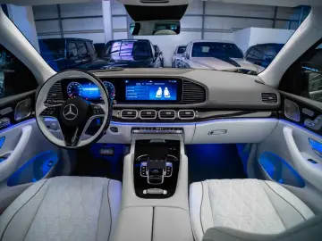 MERCEDES-BENZ GLS 600 MAYBACH    PREMIUM     ONLY 4.072 Km