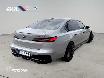 BMW M760e xDrive