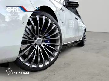 BMW M760e xDrive