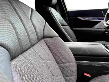 BMW M760e xDrive