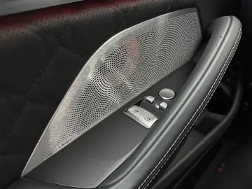 BMW M8 Competition Coupé xDrive M Drivers