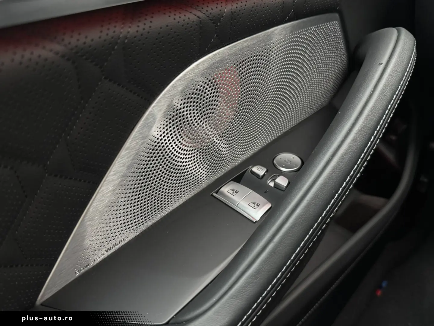 BMW M8 Competition Coupé xDrive M Drivers