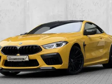 BMW M8 Competition Coupé xDrive M Drivers