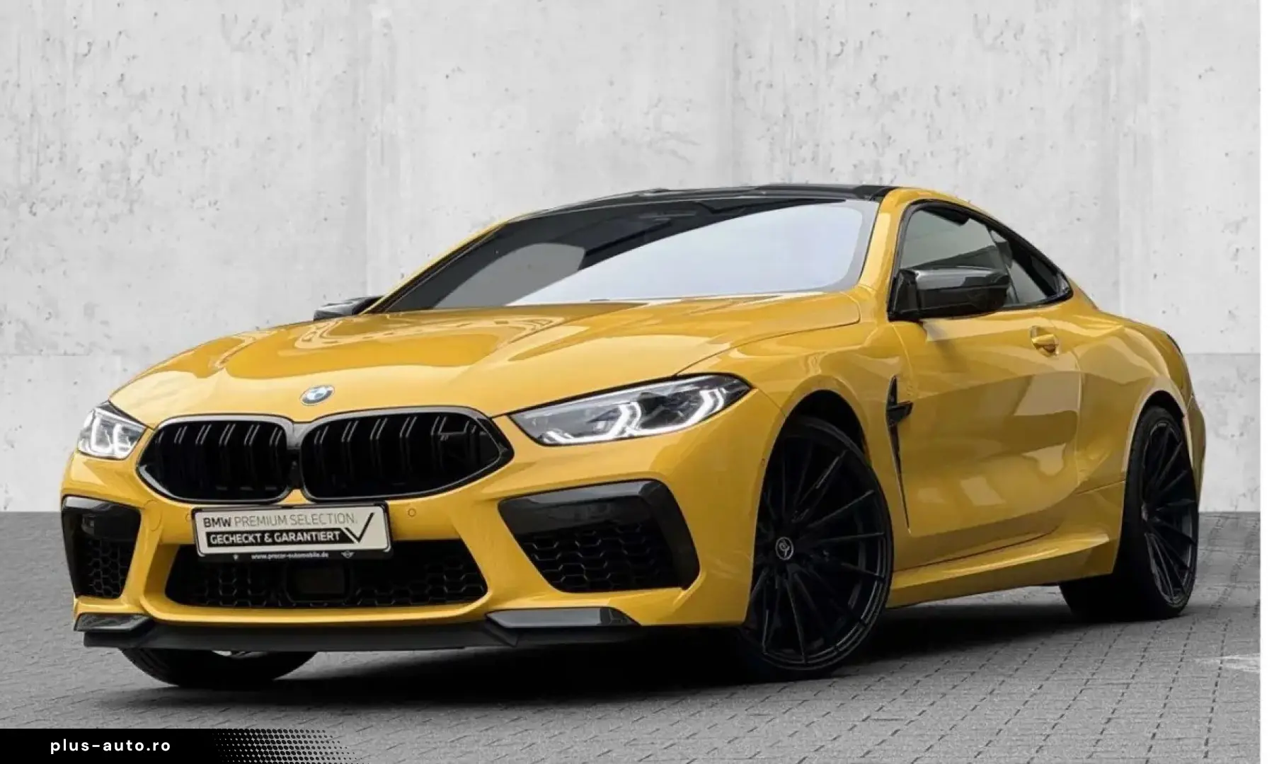 BMW M8 Competition Coupé xDrive M Drivers