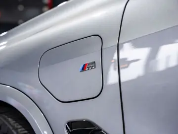 BMW X5 X5 xDrive50e - M-pack - HUD - Pano - Laser li