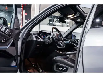 BMW X5 X5 xDrive50e - M-pack - HUD - Pano - Laser li