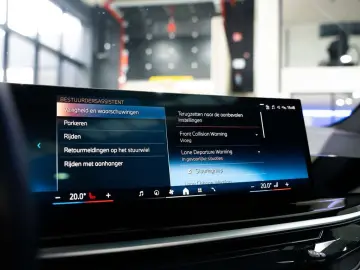 BMW X5 X5 xDrive50e - M-pack - HUD - Pano - Laser li