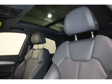 AUDI Q5 Sportback 40 TDI quattro S line MatrixLED Pan
