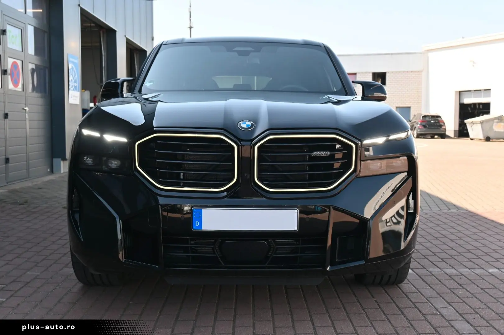 BMW XM