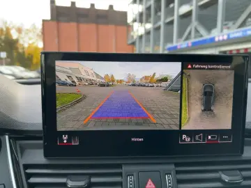 AUDI Q5 50 TFSIe quattro S line ACC AHK Navi Matrix