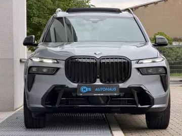 BMW X7 40i xDrive M SPORT