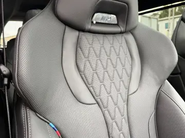 BMW X7 40i xDrive M SPORT