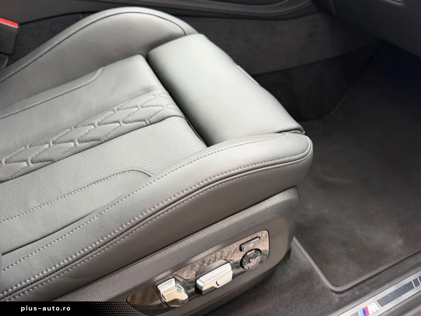 BMW X7 40i xDrive M SPORT