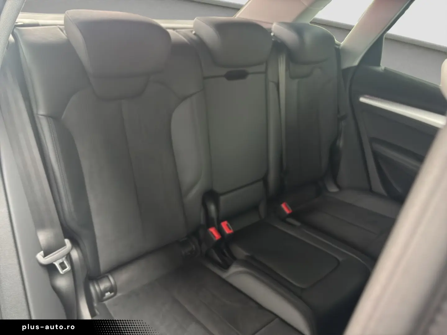 AUDI Q5 advanced 40 TFSI quattro  Verkehrszeichenerke