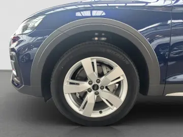 AUDI Q5 advanced 40 TFSI quattro  Verkehrszeichenerke