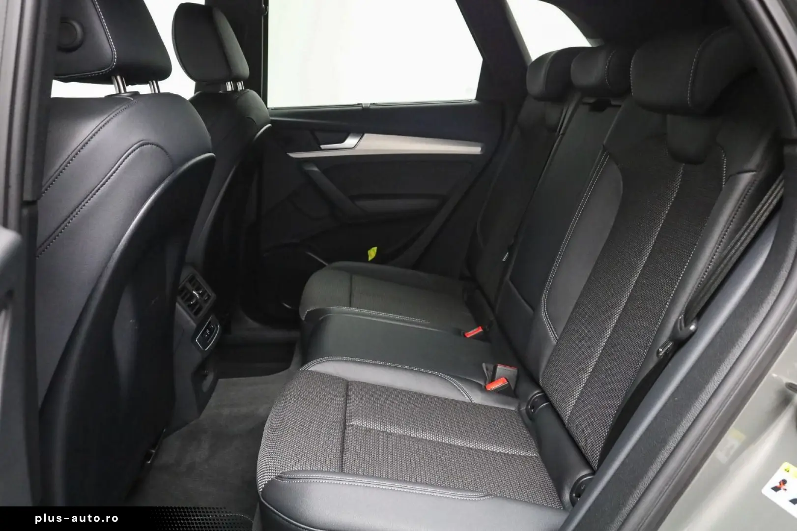 AUDI Q5 S line black 40 TDI qu. Matrix  Kamera  Navi