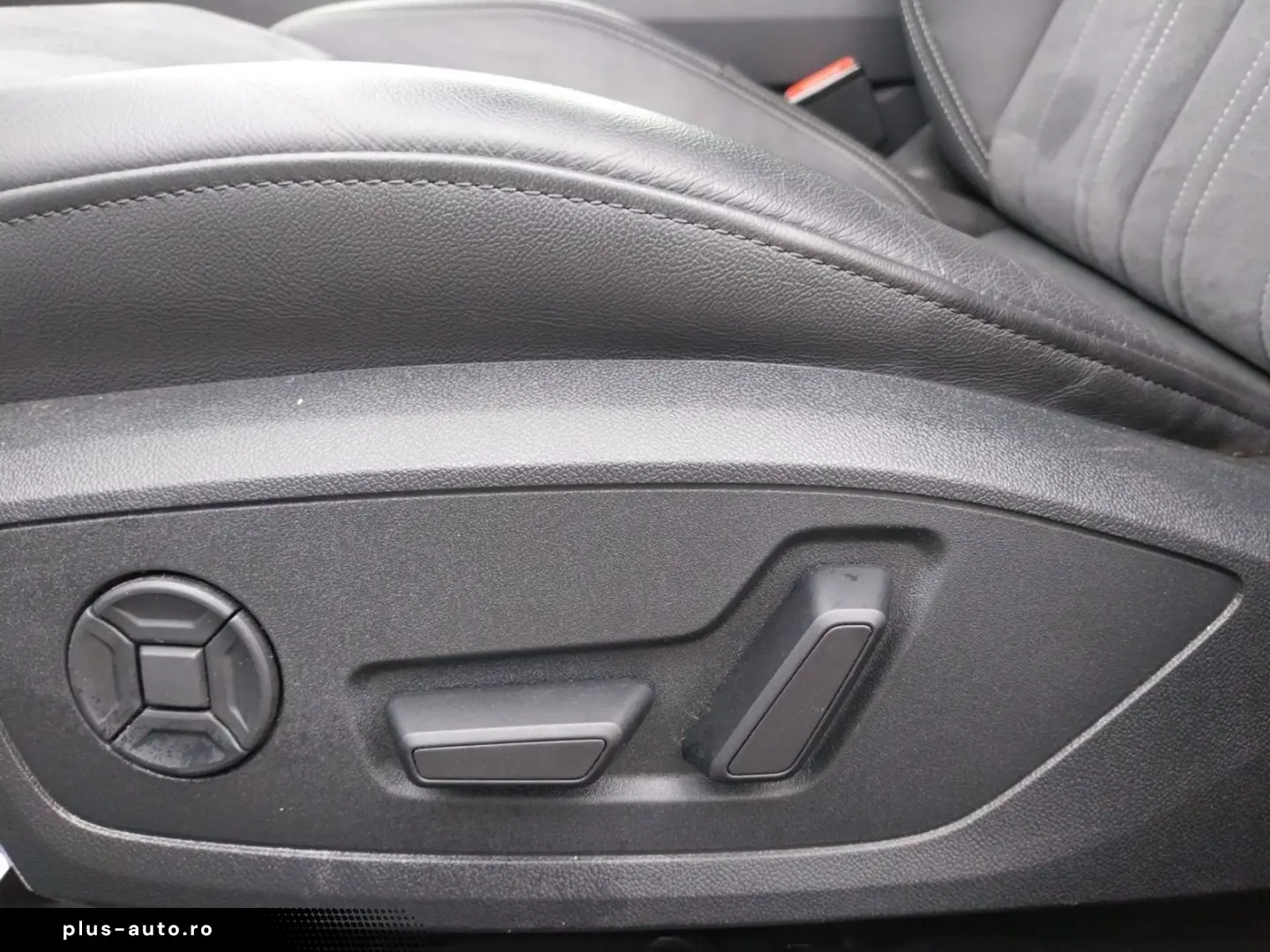 AUDI A6 Lim. s line AHK NAVI MATRIX RFK 20LM 5J GAR