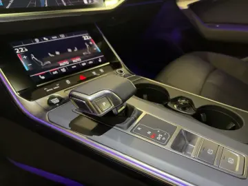 AUDI A6 Limousine advanced 45 TFSI S tr. MATRIX RFK