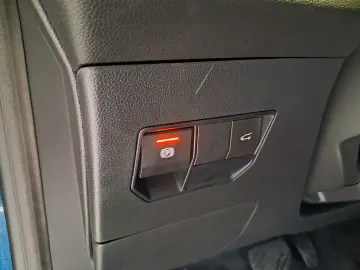 DACIA BIGSTER 1.8 Hybrid 155 Journey