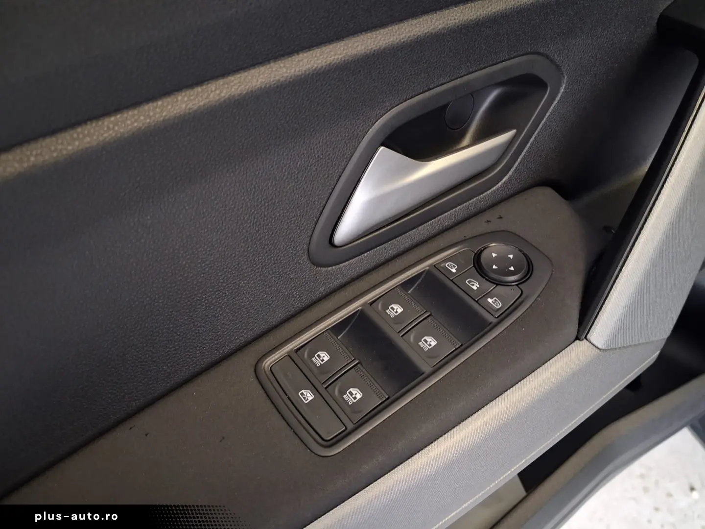 DACIA BIGSTER 1.8 Hybrid 155 Journey