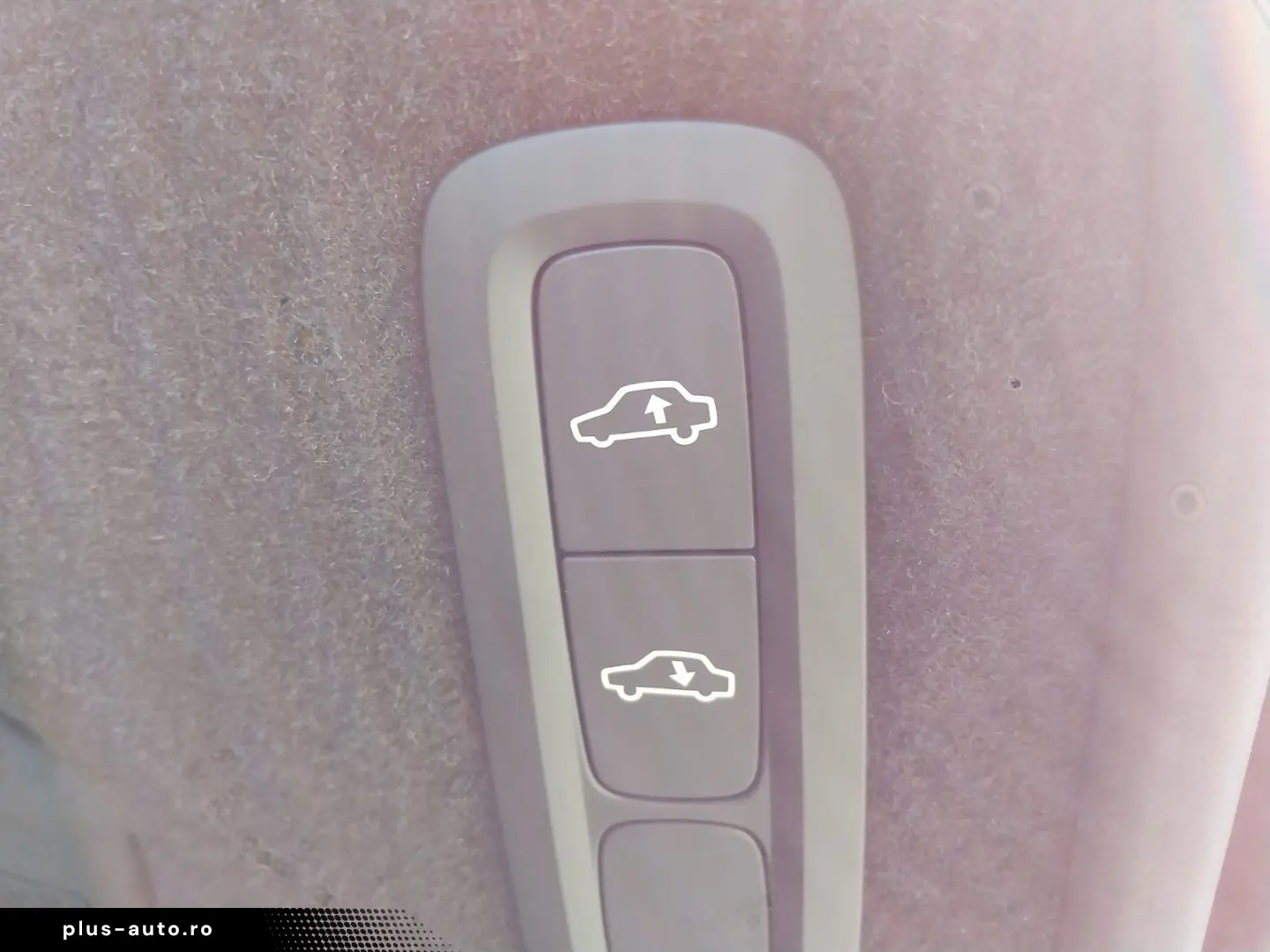 VOLVO XC90 T8 Ultra Dark Recharge AWD  B&W Massage