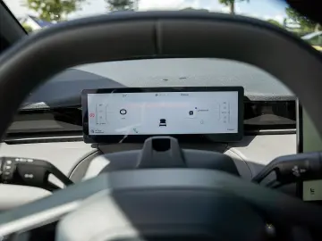 LYNC AND CO 02 200 kW More