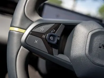 LYNC AND CO 02 200 kW More