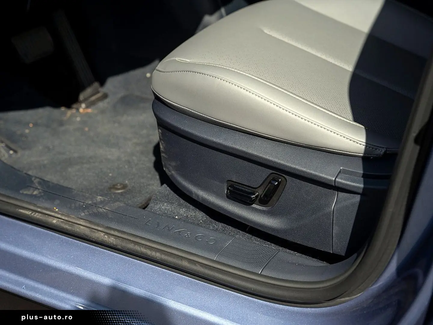 LYNC AND CO 02 200 kW More