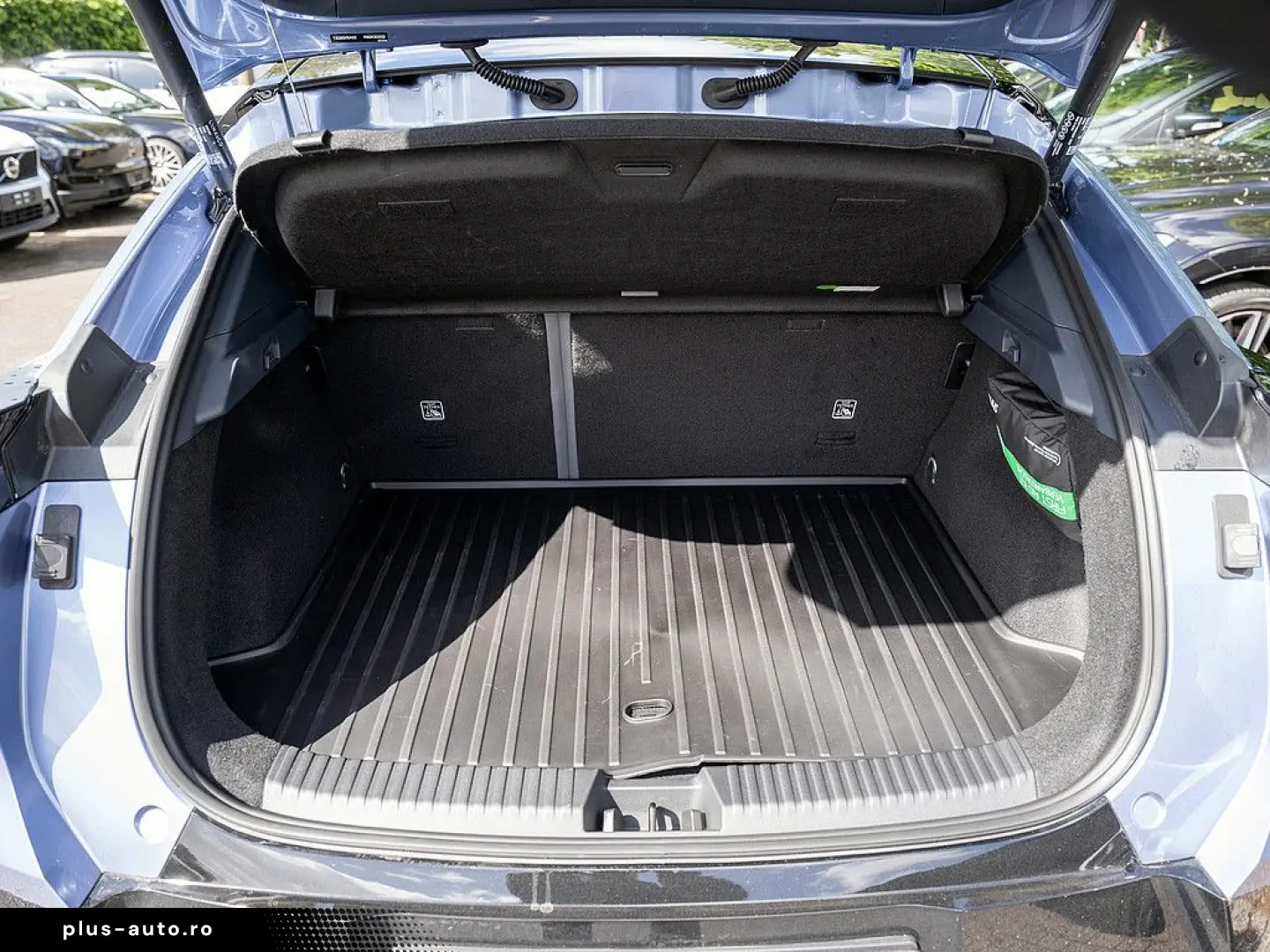 LYNC AND CO 02 200 kW More