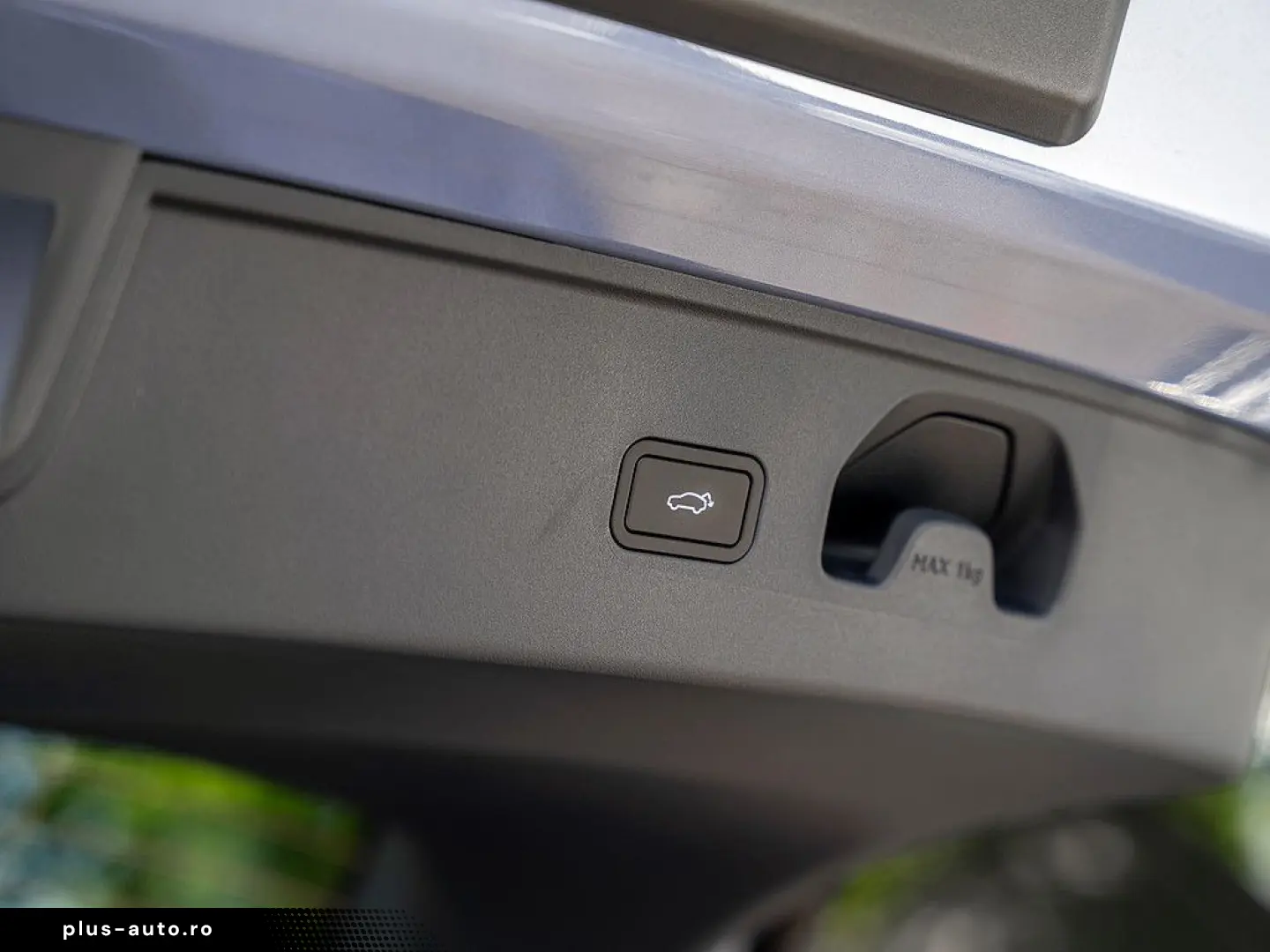 LYNC AND CO 02 200 kW More