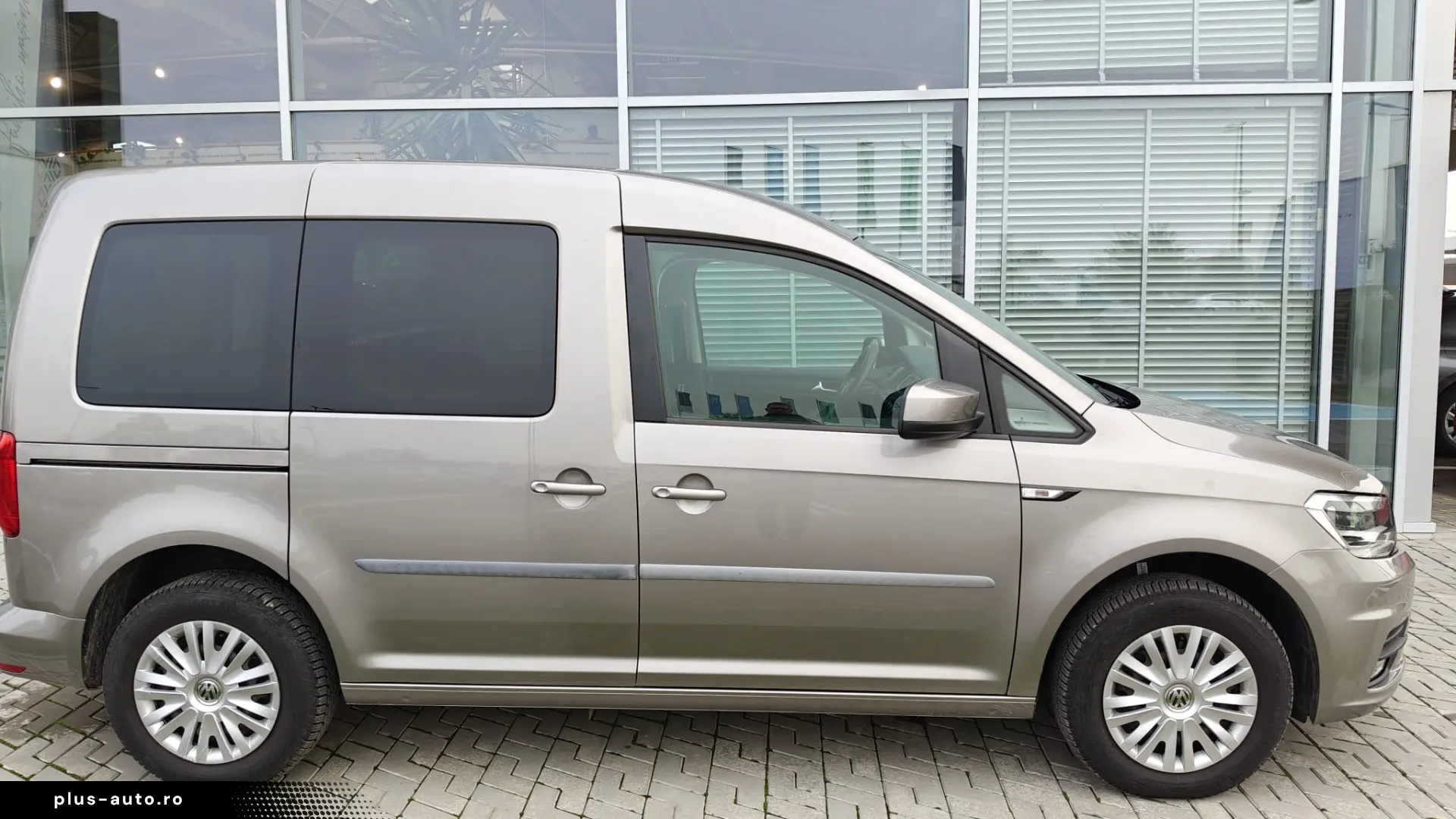 Volkswagen Caddy 2.0 TDI BMT 75KW 102CP (5 locuri) Life