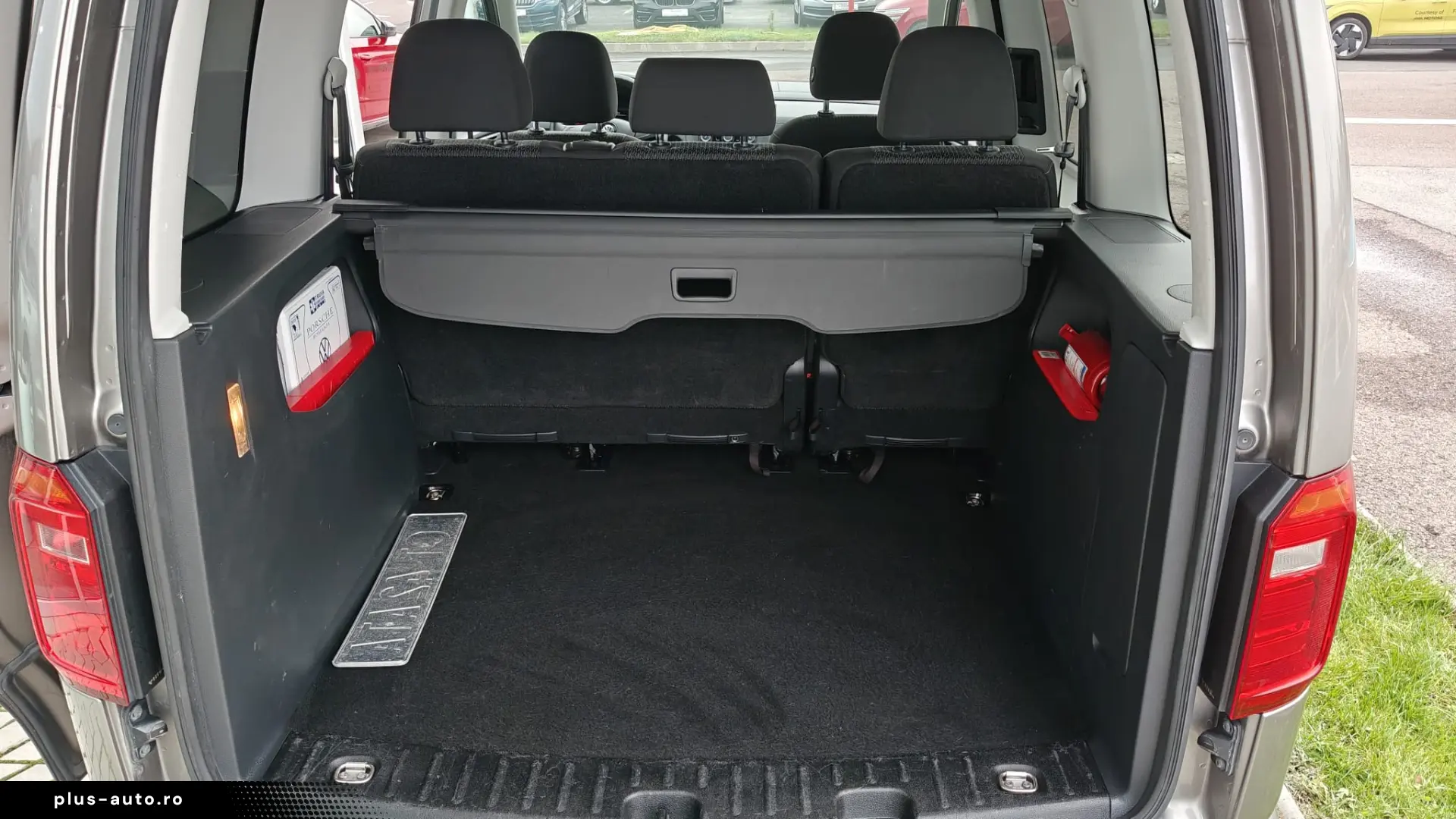 Volkswagen Caddy 2.0 TDI BMT 75KW 102CP (5 locuri) Life