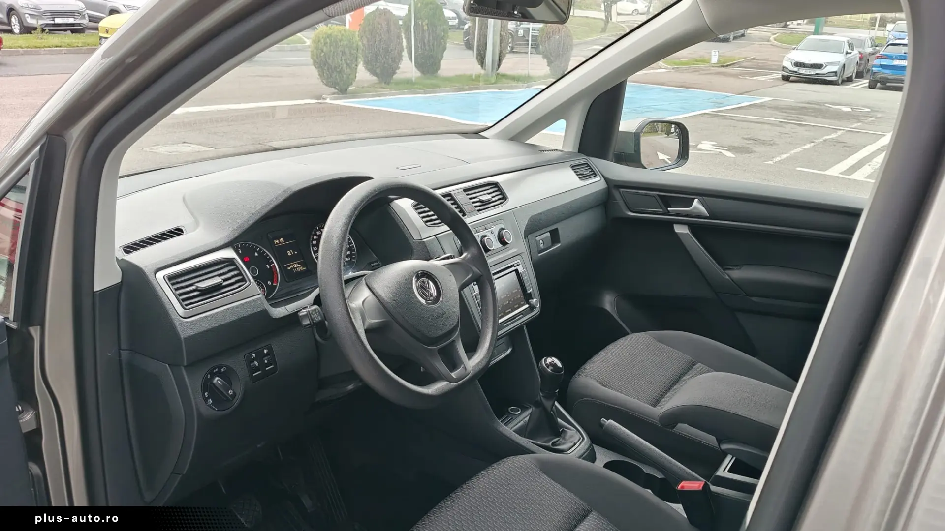 Volkswagen Caddy 2.0 TDI BMT 75KW 102CP (5 locuri) Life