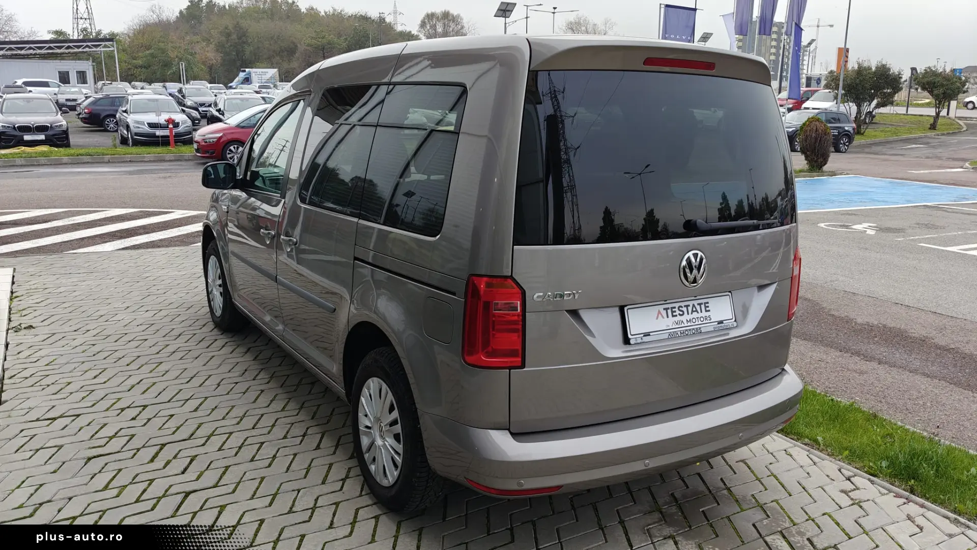 Volkswagen Caddy 2.0 TDI BMT 75KW 102CP (5 locuri) Life