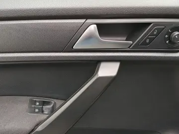 Volkswagen Caddy 2.0 TDI BMT 75KW 102CP (5 locuri) Life