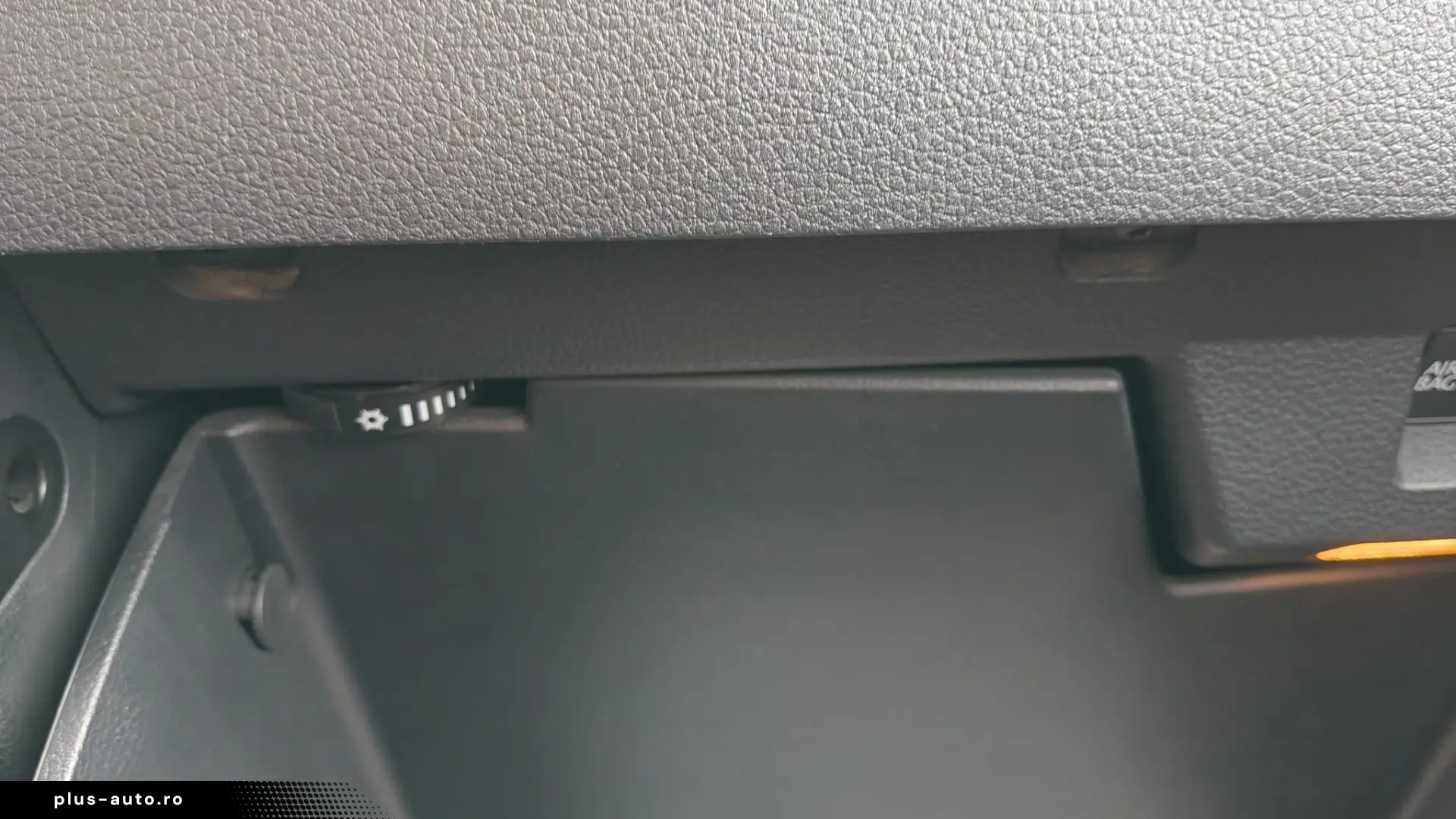 Volkswagen Caddy 2.0 TDI BMT 75KW 102CP (5 locuri) Life