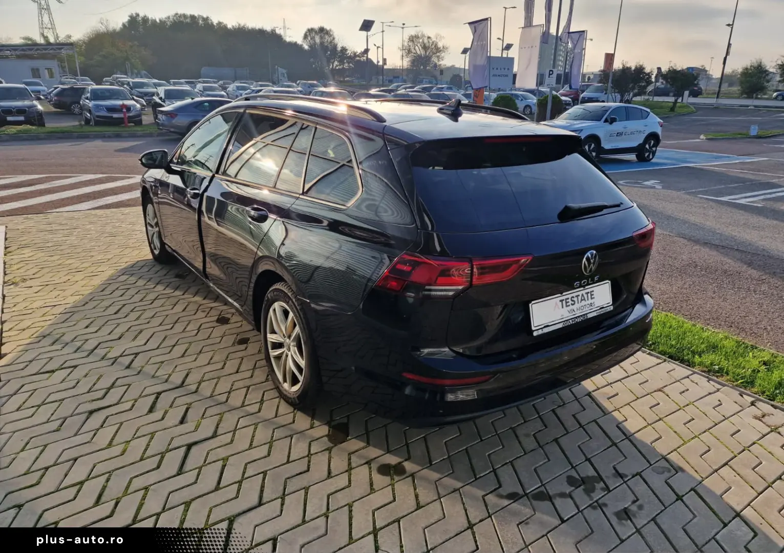 VW Golf VARIANT LIFE 2.0TDI 150CP DSG7