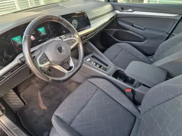 VW Golf VARIANT LIFE 2.0TDI 150CP DSG7