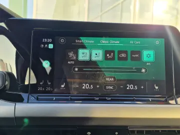 VW Golf VARIANT LIFE 2.0TDI 150CP DSG7